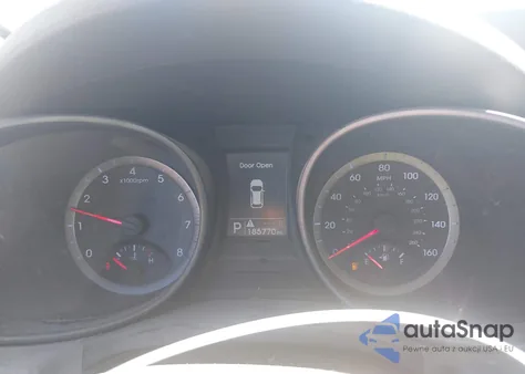 2015 Hyundai Santa Fe Sport 2.4L из США, поврежденный, VIN 5XYZT3LB8FG292254